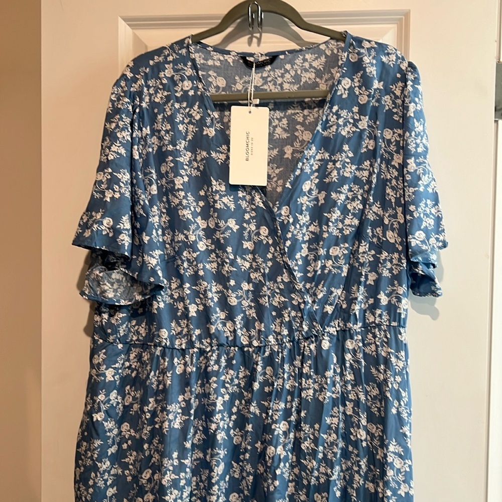 NWT! BloomChic maxi dress